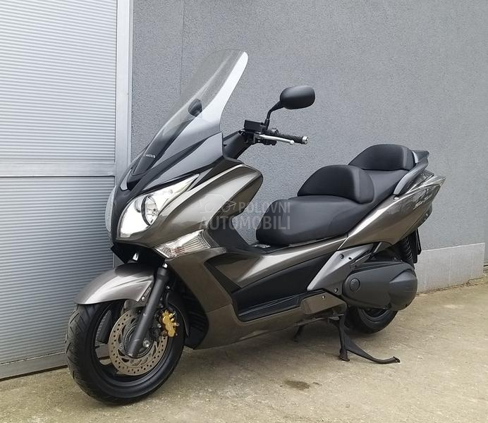 Honda Silver Wing sw T600