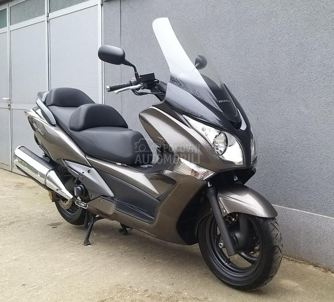 Honda Silver Wing sw T600
