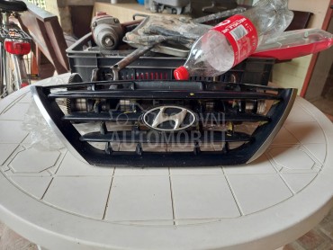 maska za Hyundai Elantra od 2003. do 2006. god.