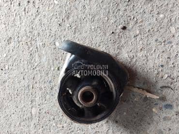 nosac motora prednji za Hyundai Coupe, Elantra