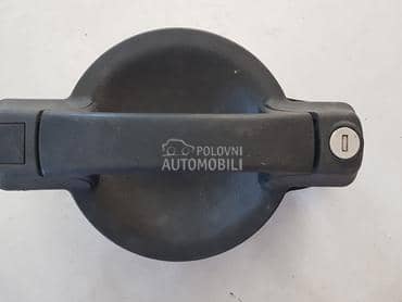 Desna kvaka  bocnih vrata za Fiat Doblo