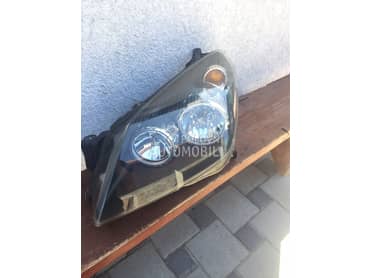 Levi far za Opel Astra H