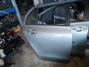 zadnja desna vrata za Toyota Yaris od 2006. do 2020. god.
