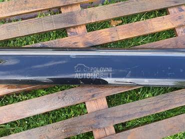 lajsna vrata leva za Audi Q8