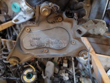 zadnji motor brisaca za Toyota Avensis Verso od 2001. do 2005. god.