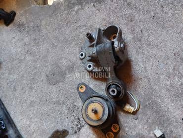Nosač motora i menjača 1,6hdi za Peugeot 407