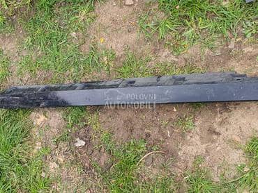 sajtna prag leva za Volkswagen Passat B8