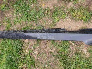 sajtna prag desna za Volkswagen Passat B8