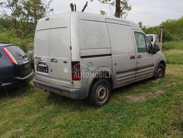 Ford Transit Connect 2005. god. -  kompletan auto u delovima