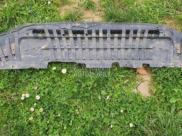 šus pleh branika za Audi A8