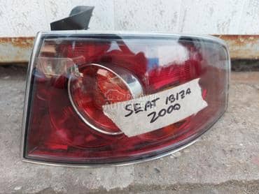 65.STOP SVETLO DESNO za Seat Ibiza od 2002. do 2009. god.