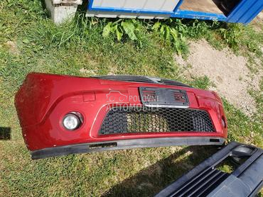 branik za Dacia Sandero od 2008. do 2013. god.