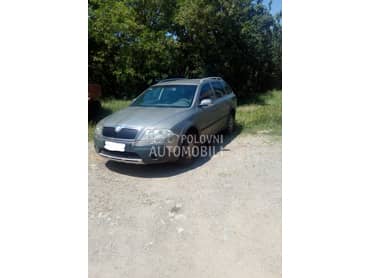 Škoda Octavia Scout -  kompletan auto u delovima