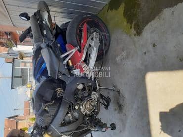 komplet motor u delovima