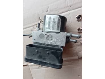 ABS. 3,7 za Jeep Cherokee za 2005. god.