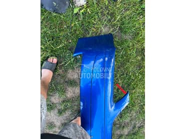 Branik prednji gornji Deo za Volkswagen Touran od 2004. do 2006. god.