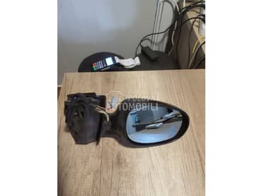 Desni retrovizor za Lancia Delta