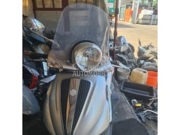 Piaggio Beverly 300 ie tourer