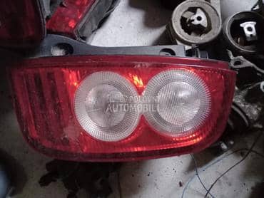 Stop svetlo za Nissan Micra