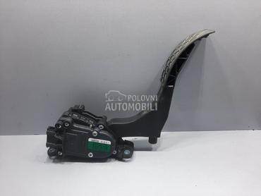 PAPUCICA GASA za Volkswagen Polo