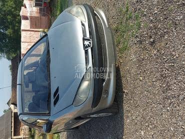 Peugeot 206 -  kompletan auto u delovima