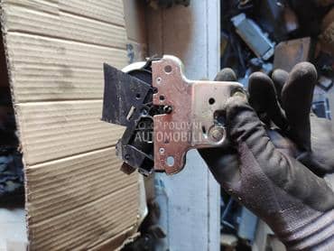 brava Gepek vrata za Audi A4, A5, A6 od 2005. do 2014. god.