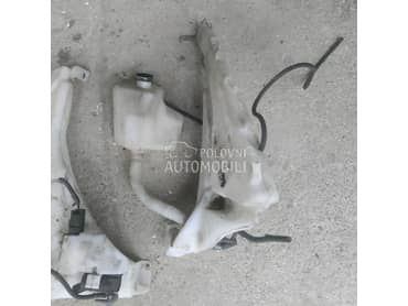 Posuda za brisace za Volvo S40, V50 od 2005. do 2011. god.