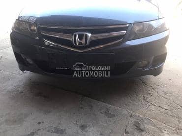 Prednji branik za Honda Accord od 2002. do 2007. god.