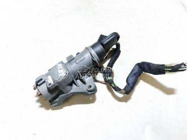 Kontakt brava Bora za Volkswagen Bora od 1999. do 2006. god.