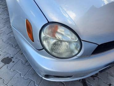 desni far za Subaru Impreza