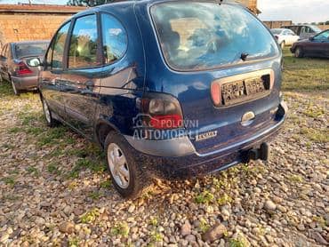 Renault Scenic -  kompletan auto u delovima
