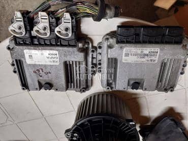 kompjuter motorni za Mazda 3 od 2003. do 2007. god.