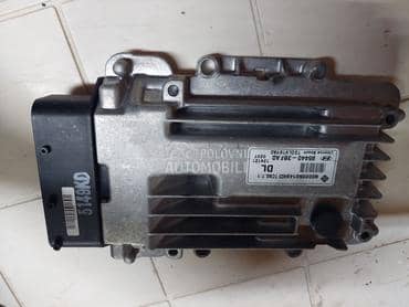 motorni kompjuter za Hyundai i30 od 2012. do 2017. god.