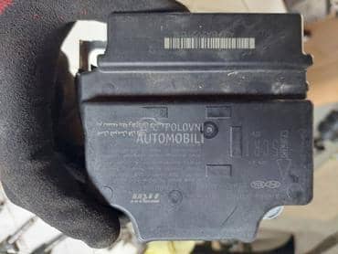 airbag centrala za Hyundai i30 od 2012. do 2017. god.