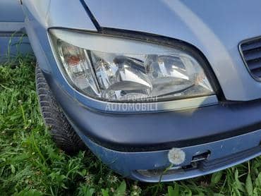 farovi za Opel Zafira
