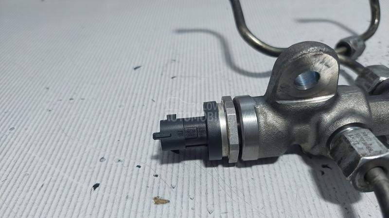 SENZOR PRITISKA GORIVA