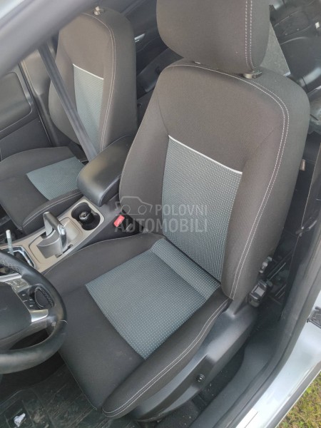 Delovi za Ford S-Max