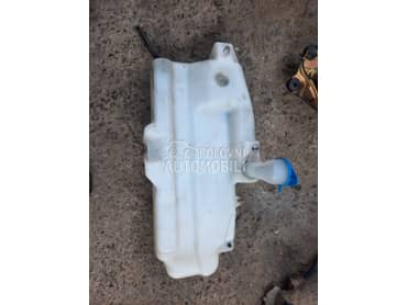 posuda za brisace za Subaru Justy