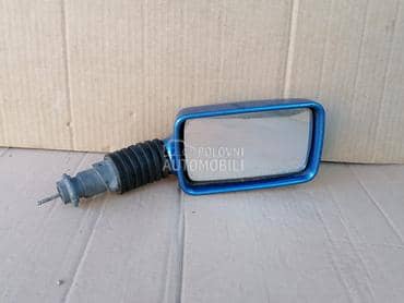 158.Suvozacev,desni retrovizor za Fiat Uno