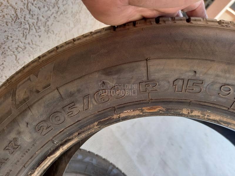 Michelin 205/60 R15 Letnja