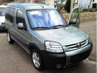 Peugeot Partner 2.0 HDi -  kompletan auto u delovima
