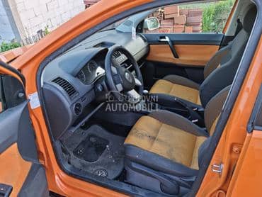 enterijer za Volkswagen Cross Polo