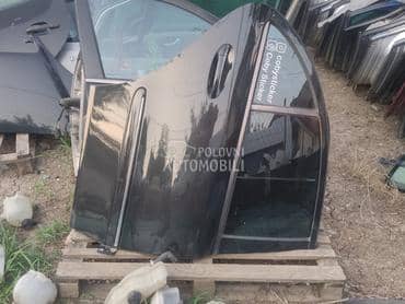 Zadnja desna vrata crna w 211 za Mercedes Benz E 200, E 220, E 230 ...