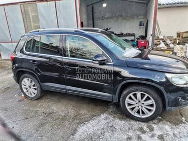 Volkswagen Tiguan -  kompletan auto u delovima