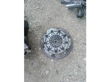 set kvacila 1.4 benzinac za Ford Fiesta od 2003. do 2007. god.