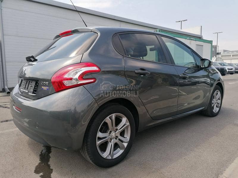 Peugeot 208 1.2 PureTech Style