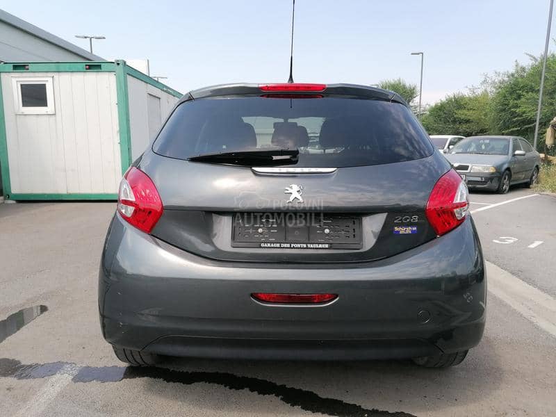 Peugeot 208 1.2 PureTech Style