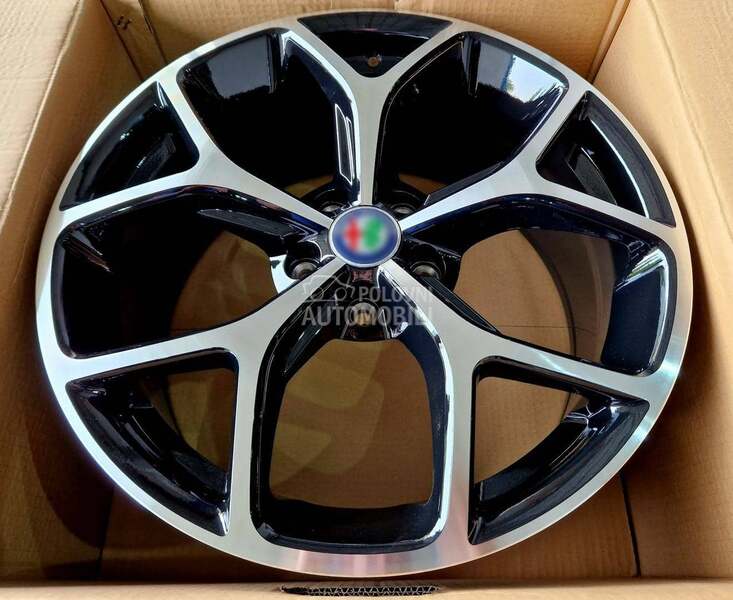 Aluminijumske felne replica alfa romeo 18" 5 x 110