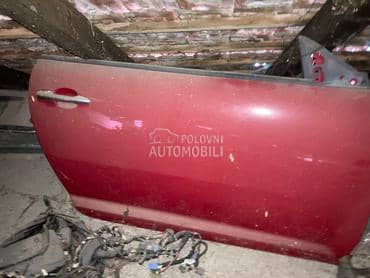 bocna vrata crna i crvena za Alfa Romeo MiTo od 2007. do 2016. god.