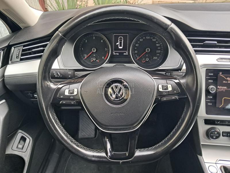 Volkswagen Passat B8 1,6 tdi iz nem acke